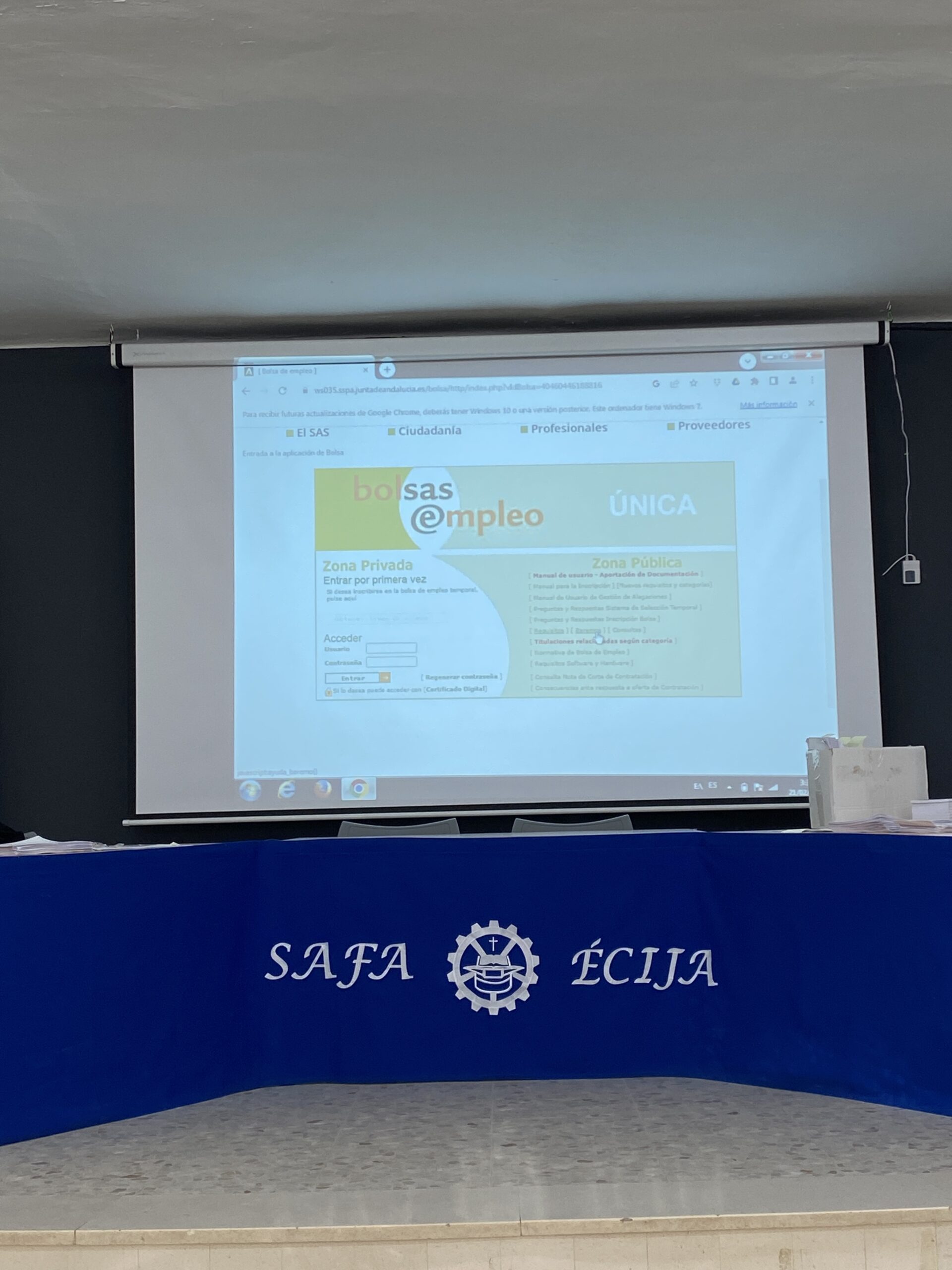 Taller informativo de acceso laboral empleo al - SAFA - Fundación Peñaflor
